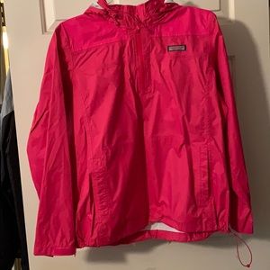 Vineyard vines rain jacket